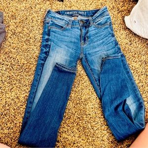 American Eagle Skinny Jeans